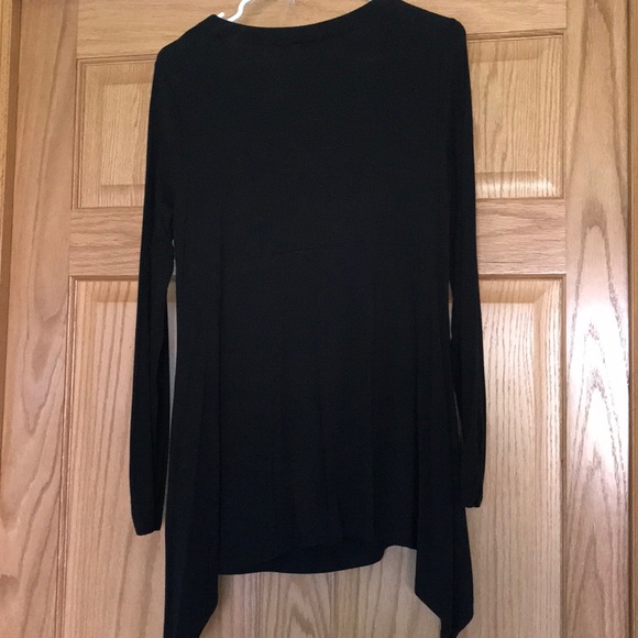 Top - Picture 3 of 3